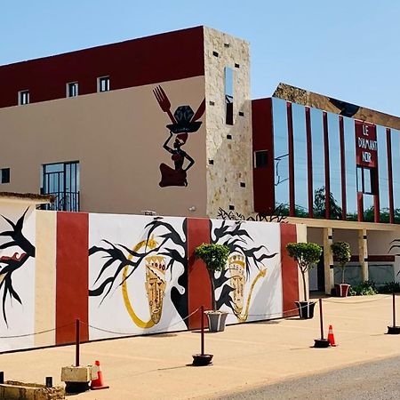 Le Diamant Noir Hotel Nguekokh Exterior photo